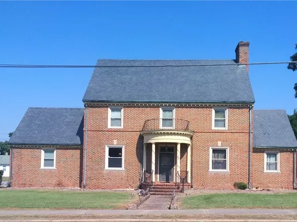 126 W End Blvd, Emporia, VA 23847