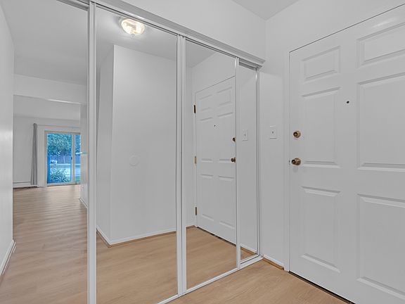 2nd image of 1515 E Churchill Dr Unit 102