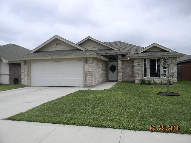 1st image of 2417 Lexington Pl