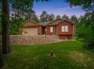 N13639 Canar Rd, Trempealeau, WI 54661