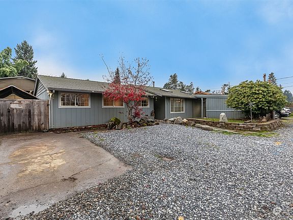 2nd image of 17016 16th Avenue E