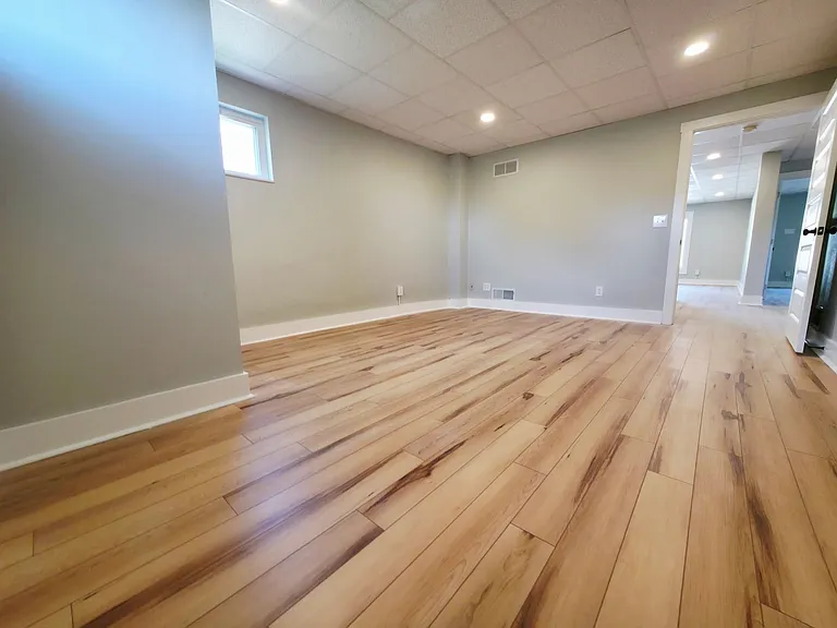 3915 Mount Troy Rd — Photo 29