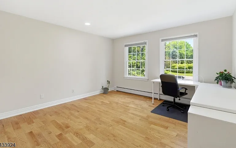 42 Spring Valley Rd — Photo 35