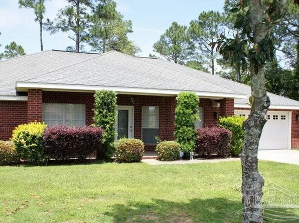 7406 Broadmoor St, Navarre, FL 32566