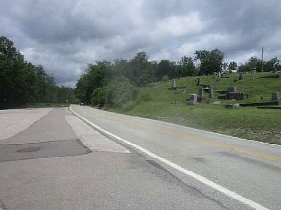 Exterior Neighborhood (street photo)