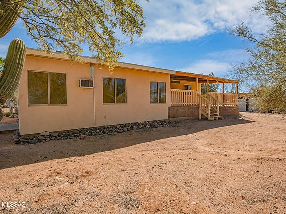 4th image of 6221 N Van Ark Rd