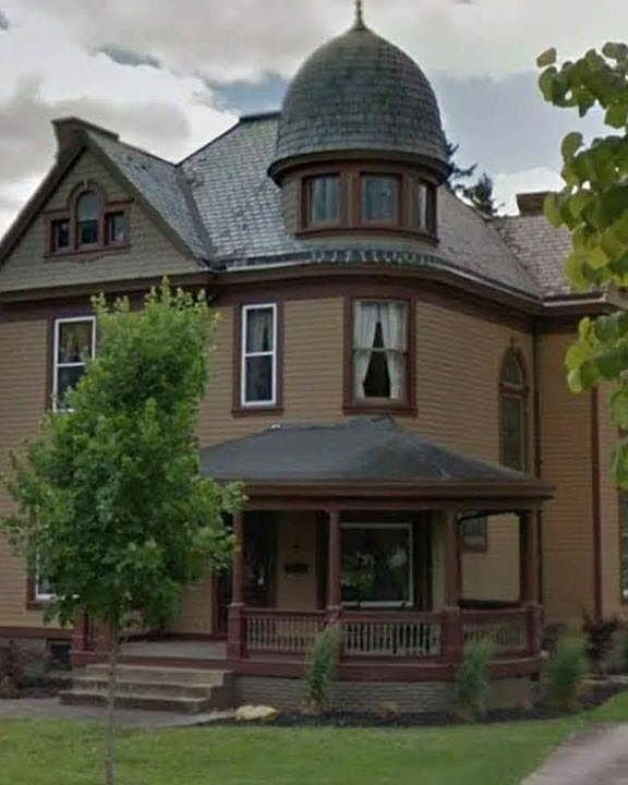 1st image of 47 E South St