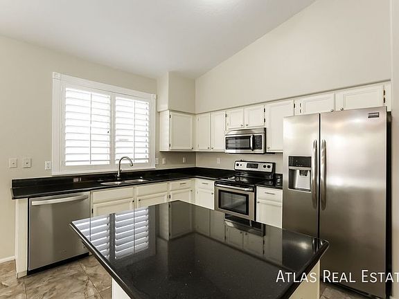4th image of 931 N Beck Ct