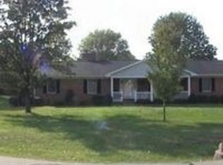 1501 Sassafras Dr, Evansville, IN 47712