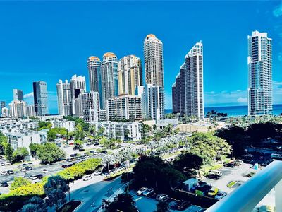 230 174th St APT 1107, Sunny Isles Beach, FL, 33160