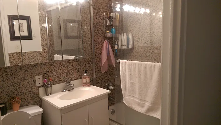 Rented by Olympia House Management | media 63