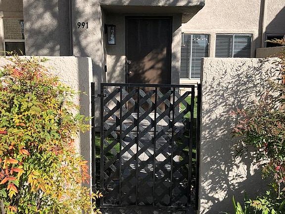 The front door and exterior have been recently painted.