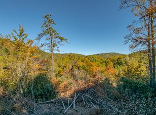 22 Starry Nights Dr, Fancy Gap, VA 24328