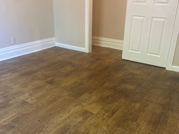 4th image of 6049 S Marshfield Ave #1