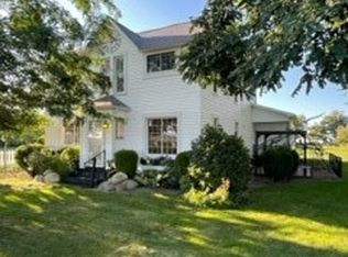 10332 E Lake Rd, North East, PA 16428