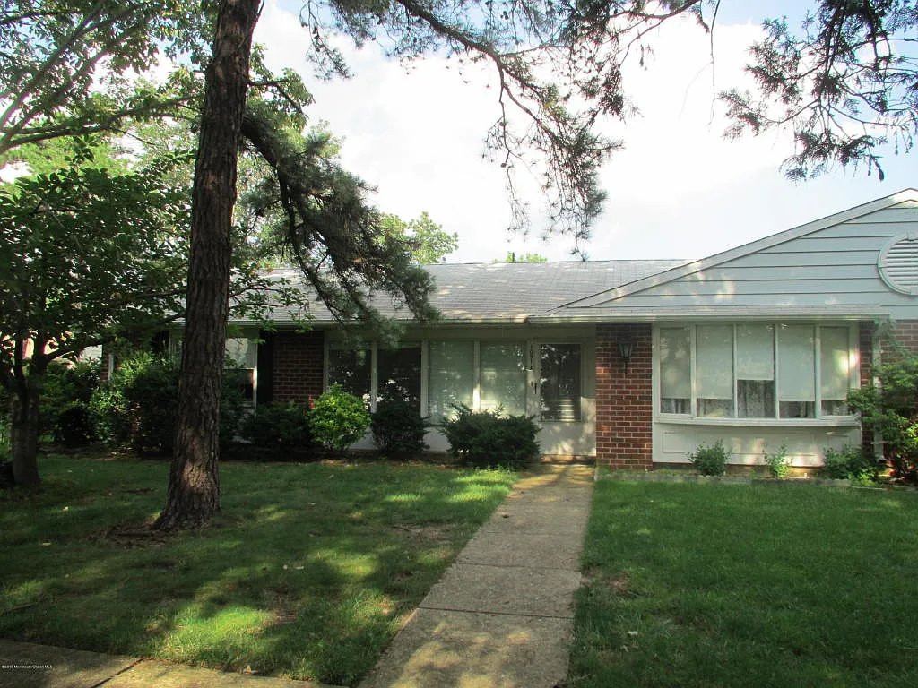 1091A Argyll Cir photo 1