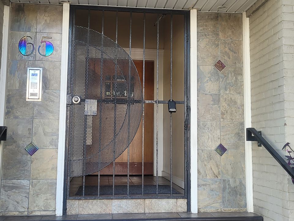 1st image of 65 Linden Ave