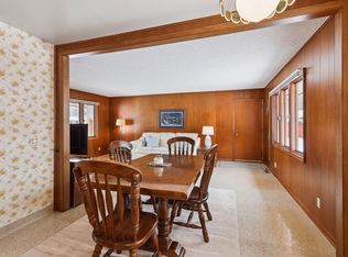 6001 Vincent Ave N, Brooklyn Center, MN 55430