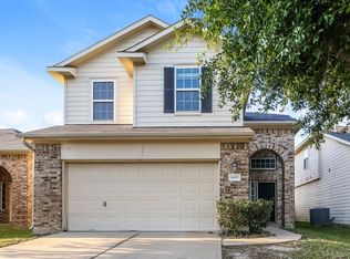 9450 Green Mills Dr, Houston, TX 77070