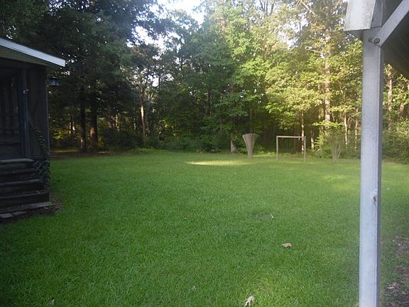 3rd image of 133 Oak Hollow Dr