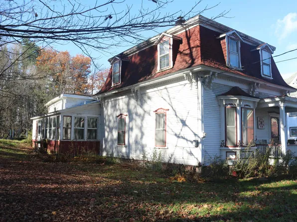 186 South Main Street, Richford, VT 05476