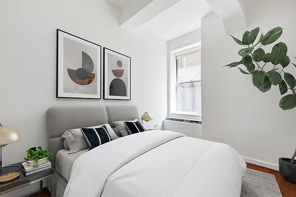 Rented by Pinnacle City Living | media 37