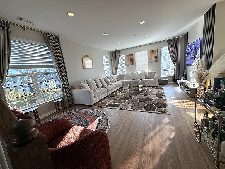 15505 John Diskin Cir — Photo 19