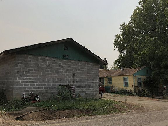 3rd image of 117 Redwood Dr