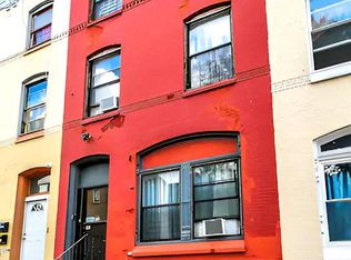 21 S 10th St, Reading, PA 19602