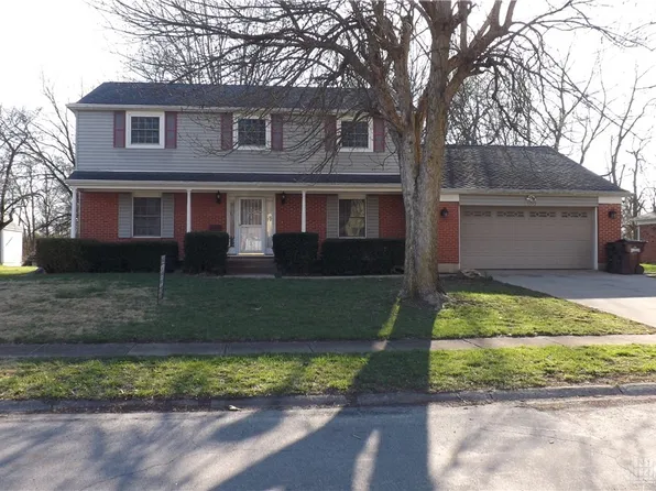5400 Heatherton Dr, Dayton, OH 45426