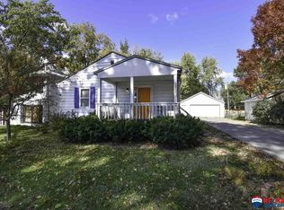 4238 Lenox Ave, Lincoln, NE 68510