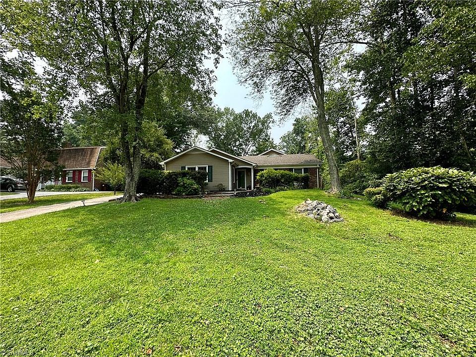 2135 Rivermeade Dr, High Point, NC 27265 Zillow