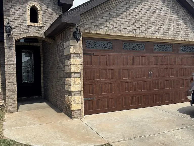 3404 Bastrop Ave — Photo 2