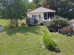 814 Peacock Ridge Dr, Townsend, TN 37882