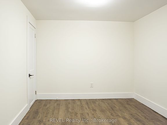 5th image of 50 Pelham Rd