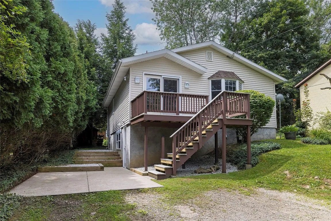 5455 Louise Ave photo 1