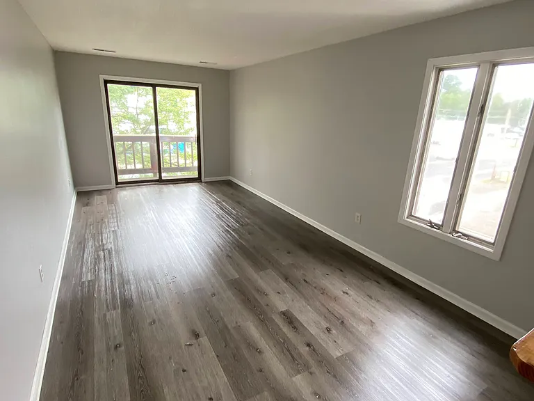 1535 Dixwell Ave #6 — Photo 4