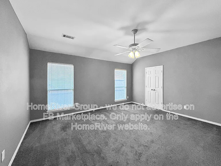 2405 N Brook Dr — Photo 6