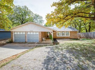 7628 Beckwood Dr, Fort Worth, TX 76112