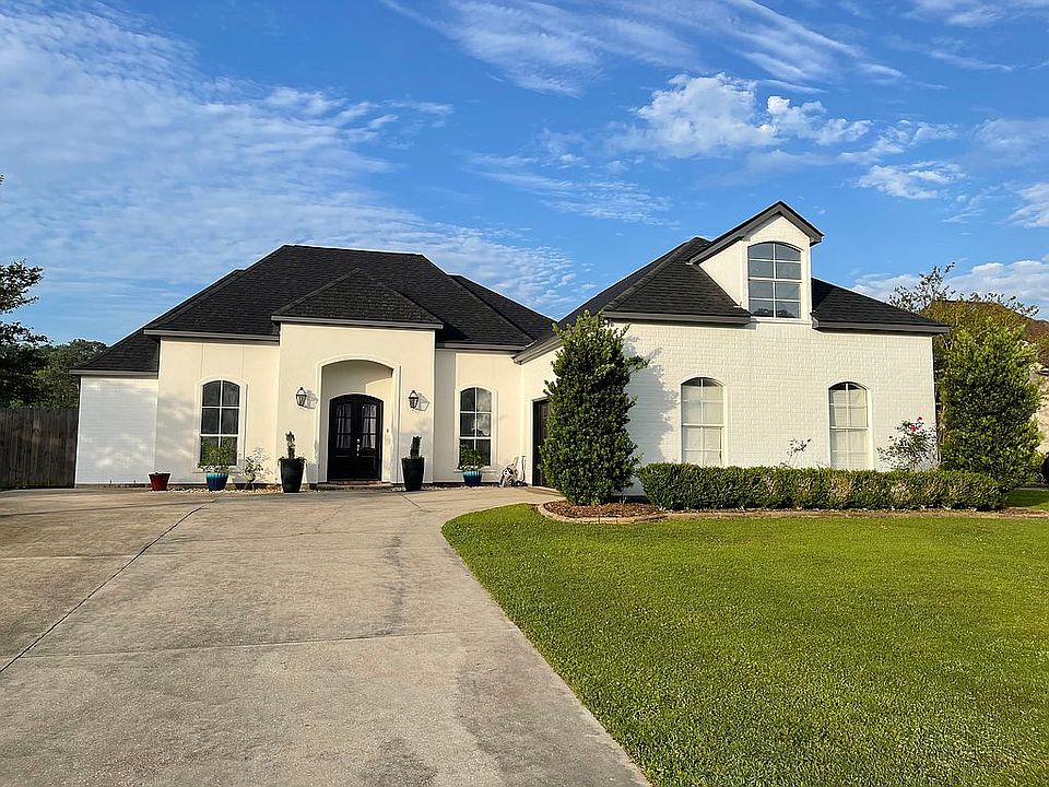 1st image of 18223 Kenner Dr