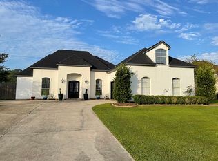 18223 Kenner Dr, Prairieville, LA 70769