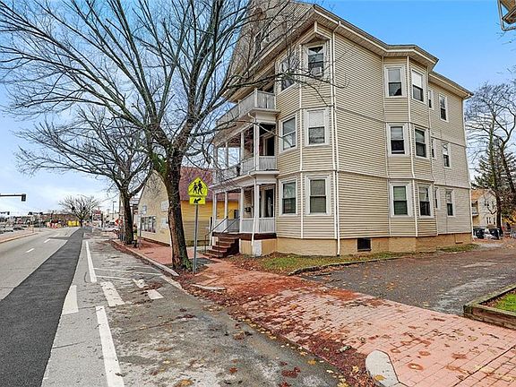 2nd image of 507-509 Elmwood Ave