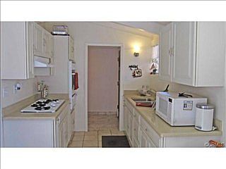 5th image of 9733 Gunn Ave