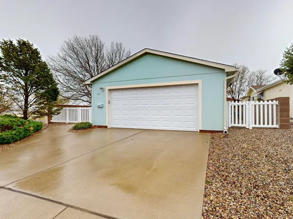 101 Sunrise Bluffs Dr, Belen, NM 87002