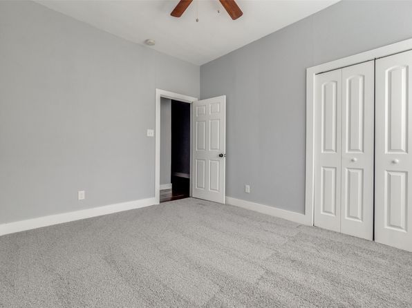 Additional property image - 729 S Winnetka Ave, Dallas, TX 75208