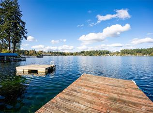 11811 Clear Lake South Rd E, Eatonville, WA