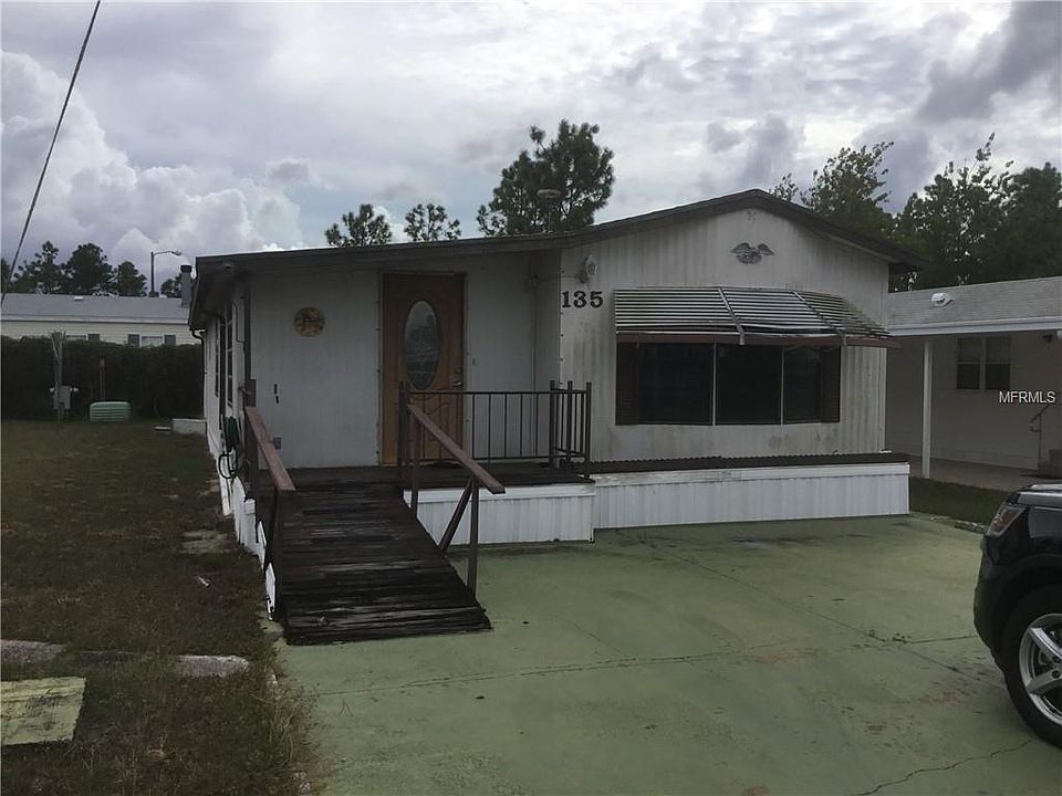 1st image of 135 Palm Crest Ln