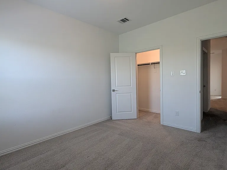 2257 Adena Springs Dr — Photo 20