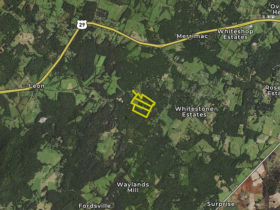 3rd image of 19285 Dinkins Ln