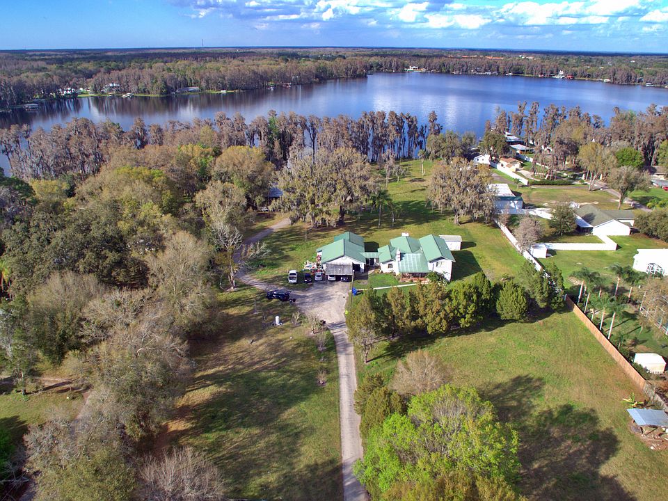 1st image of 5416 Village Ln